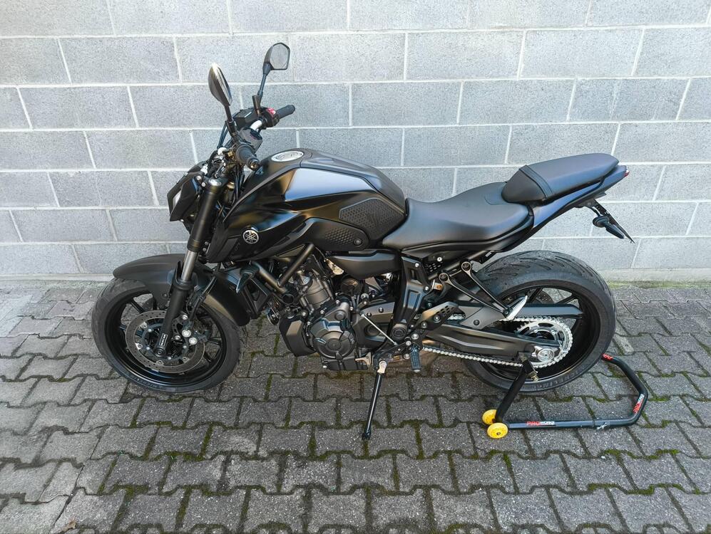 Yamaha MT-07 (2021 - 24) (3)