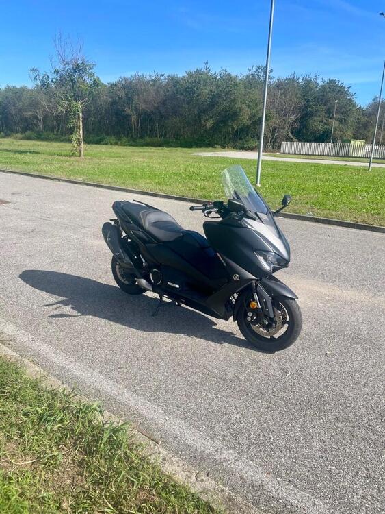 Yamaha T-Max 560 (2020 - 21) (4)