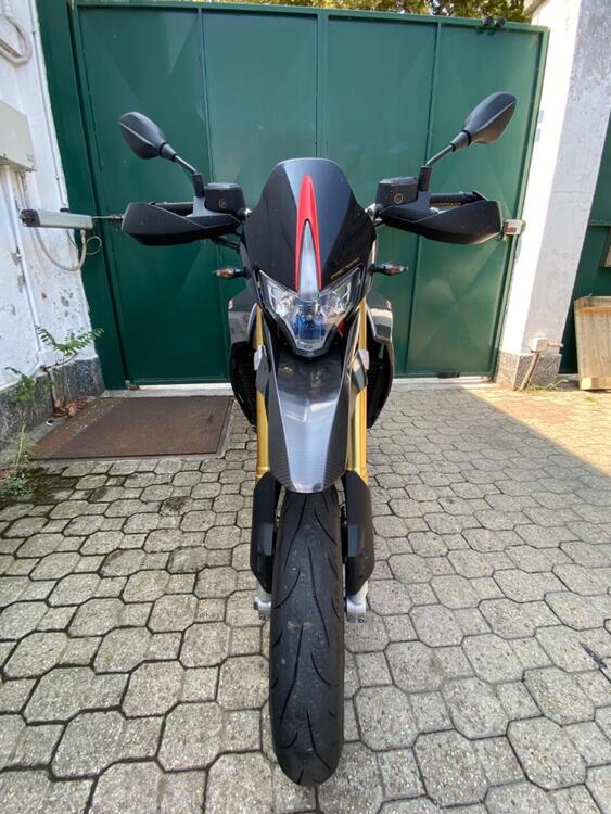 Aprilia Dorsoduro 750 Factory ABS (2010 - 13) (2)