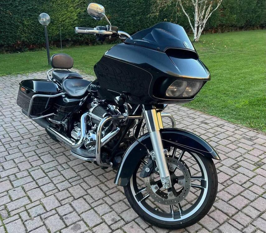 Harley-Davidson 1690 Road Glide Special (2013 - 16)