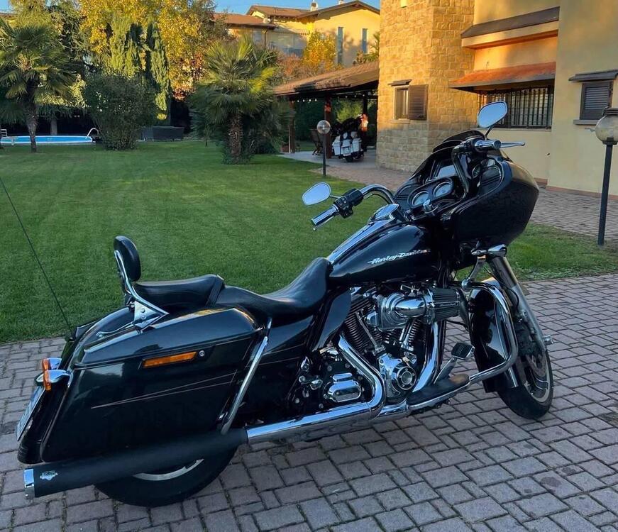 Harley-Davidson 1690 Road Glide Special (2013 - 16) (3)