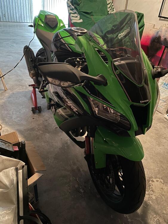 Kawasaki Ninja 1000 ZX-10R (2016) (4)