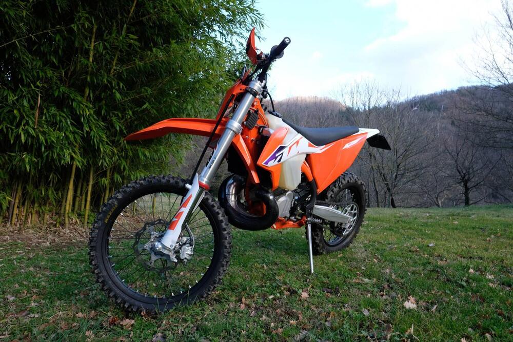 KTM 250 EXC TPI (2023) (2)