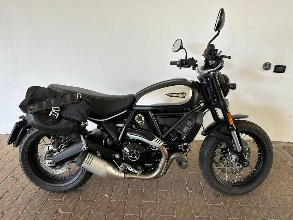 Ducati Scrambler 800 Icon Dark (2021 - 22) (2)