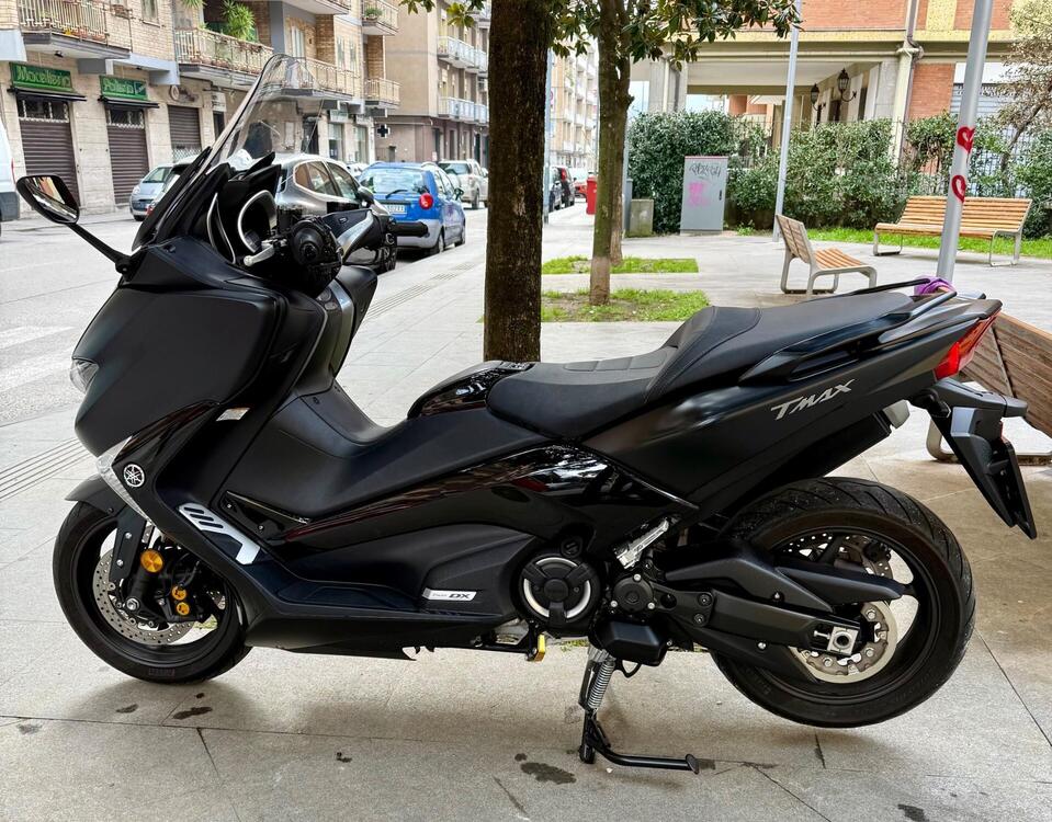 Yamaha T-Max 530 DX (2017 - 19) (2)