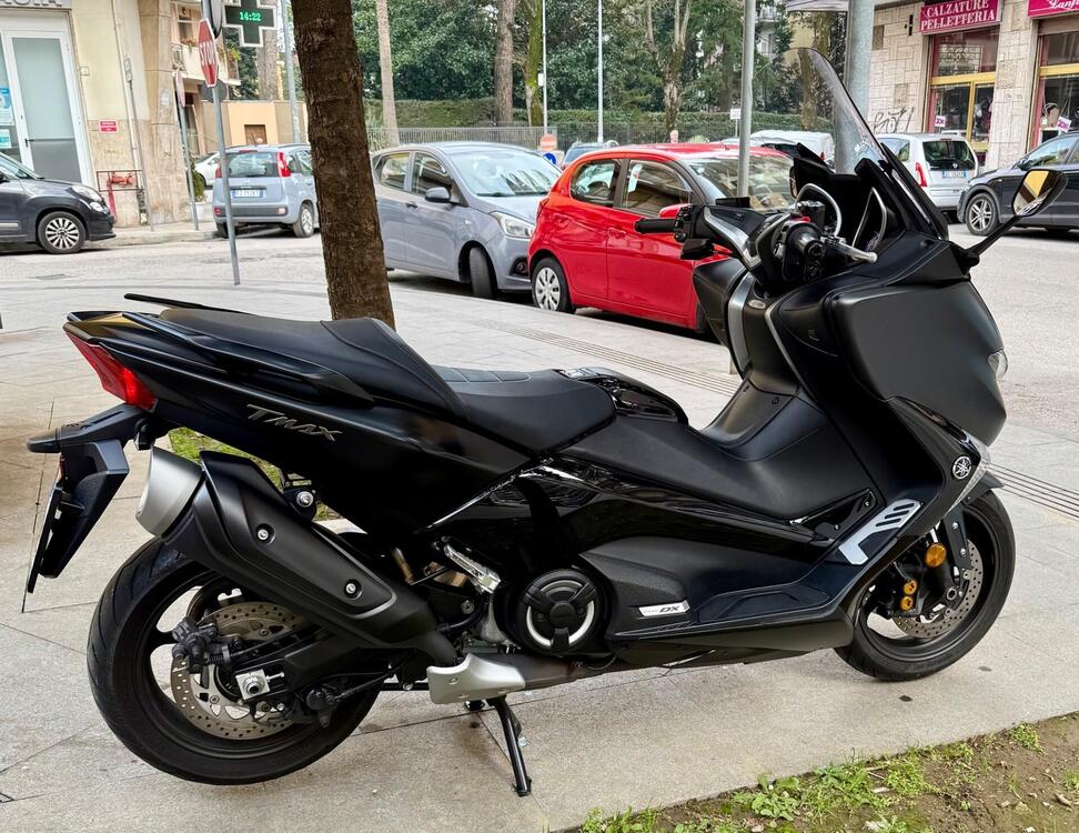 Yamaha T-Max 530 DX (2017 - 19) (3)