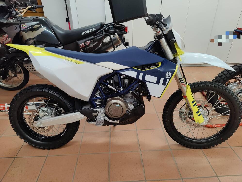 Husqvarna 701 Enduro (2023 - 25) (5)