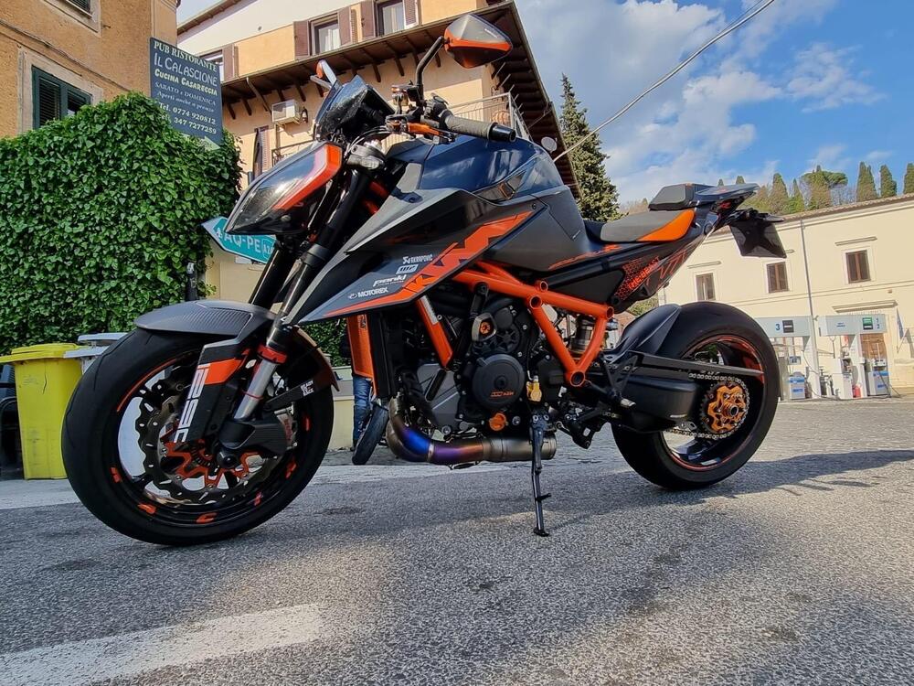 KTM 1290 Super Duke R (2020)