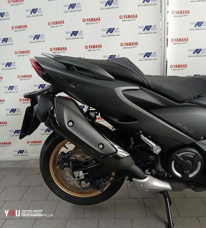 Yamaha T-Max 560 Tech Max (2021) (3)