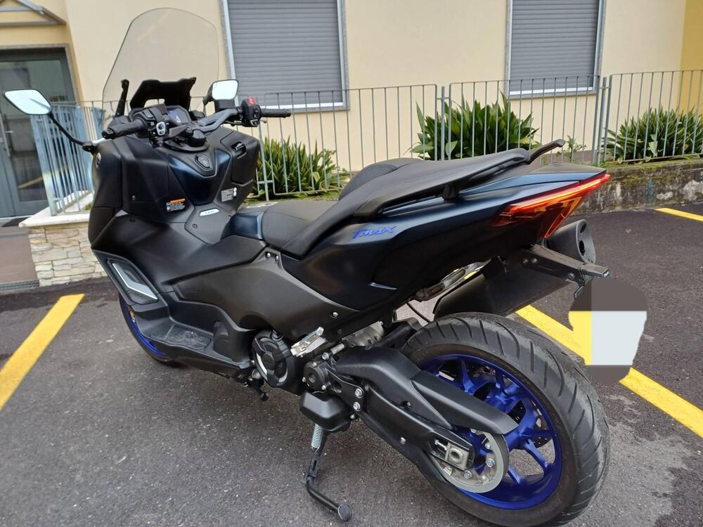 Yamaha T-Max 560 (2022 - 24) (2)