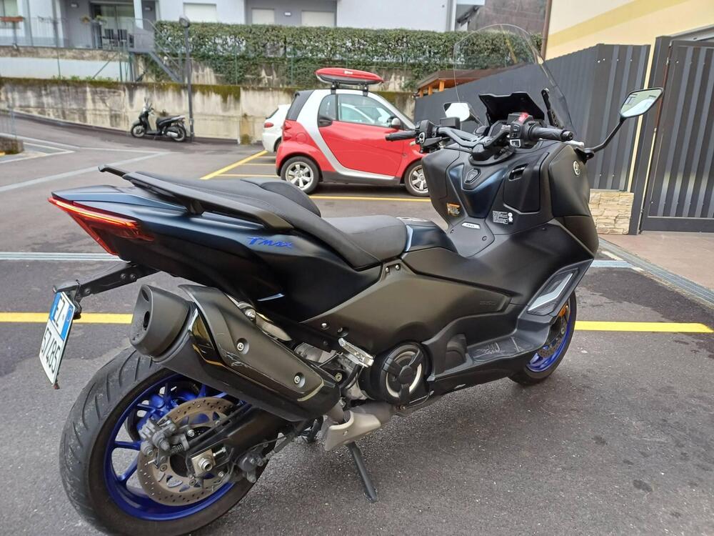 Yamaha T-Max 560 (2022 - 24) (3)