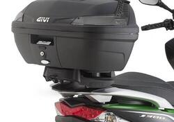 GIVI SR4111MM Attacco posteriore specifico per bau