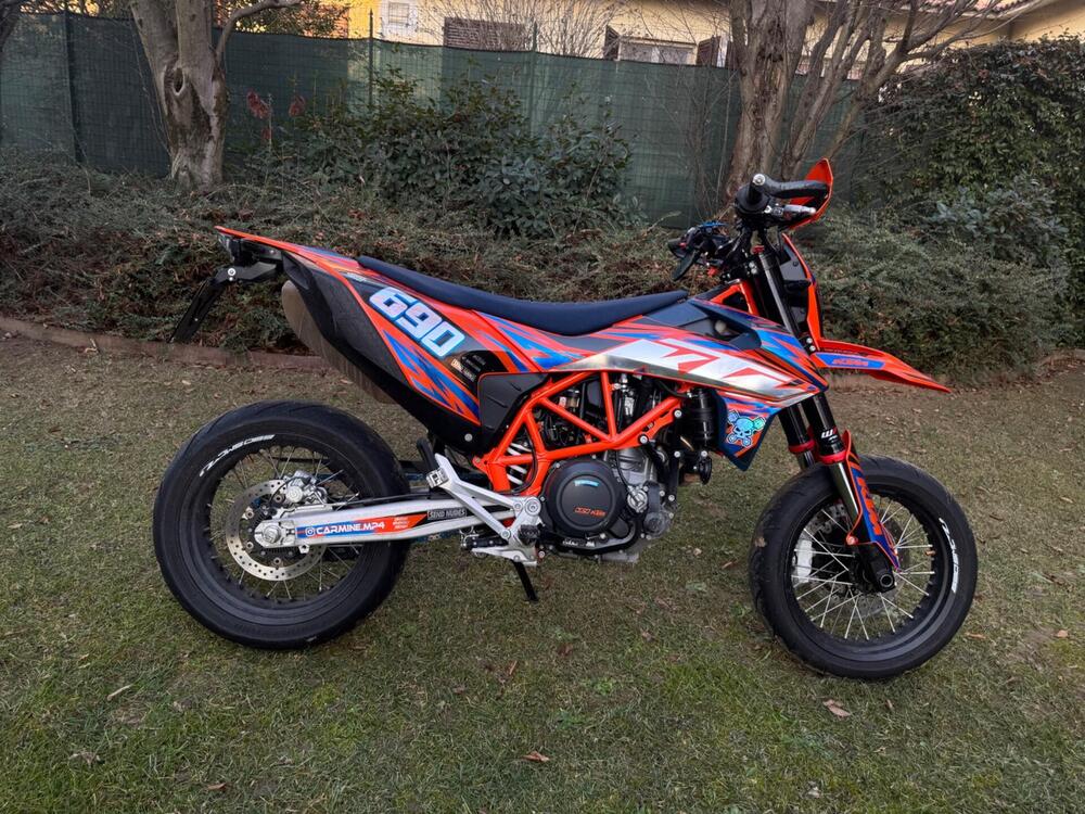 KTM 690 SMC R (2023 - 25) (3)