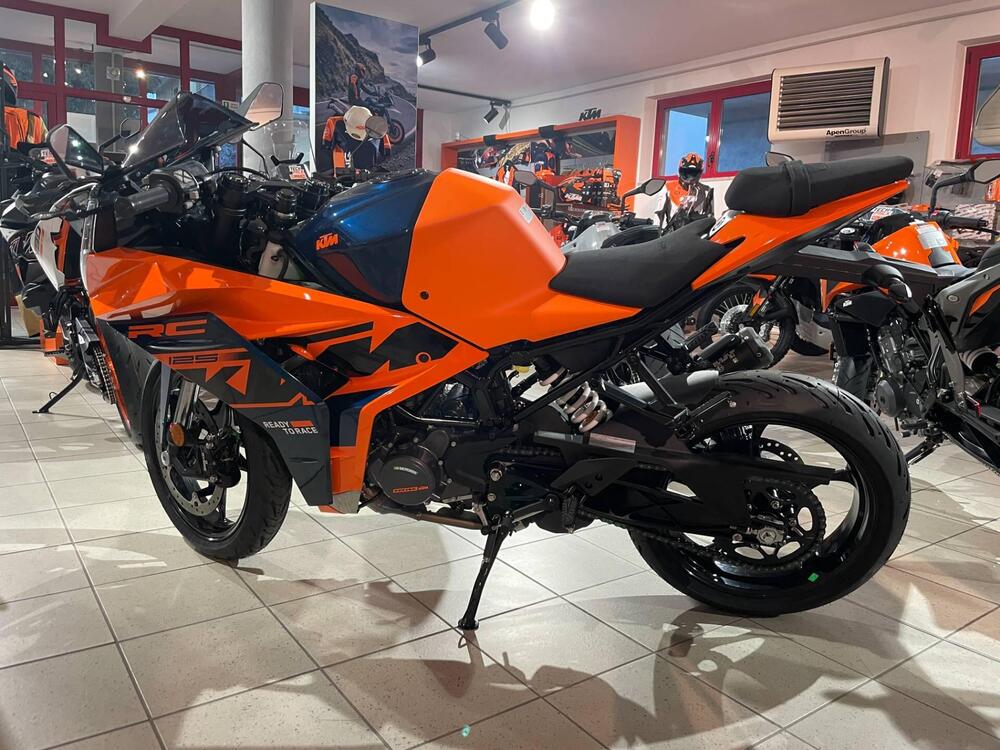 KTM RC 125 (2022 - 25)