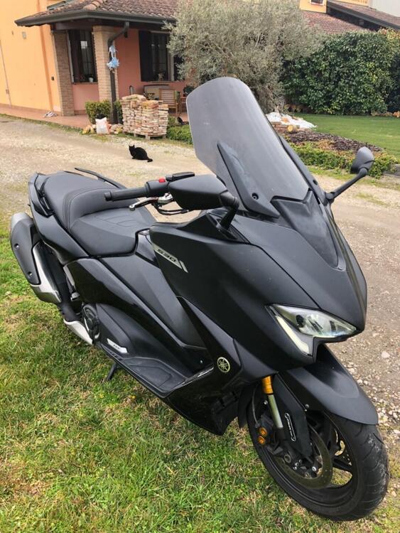 Yamaha T-Max 530 DX (2017 - 19) (2)