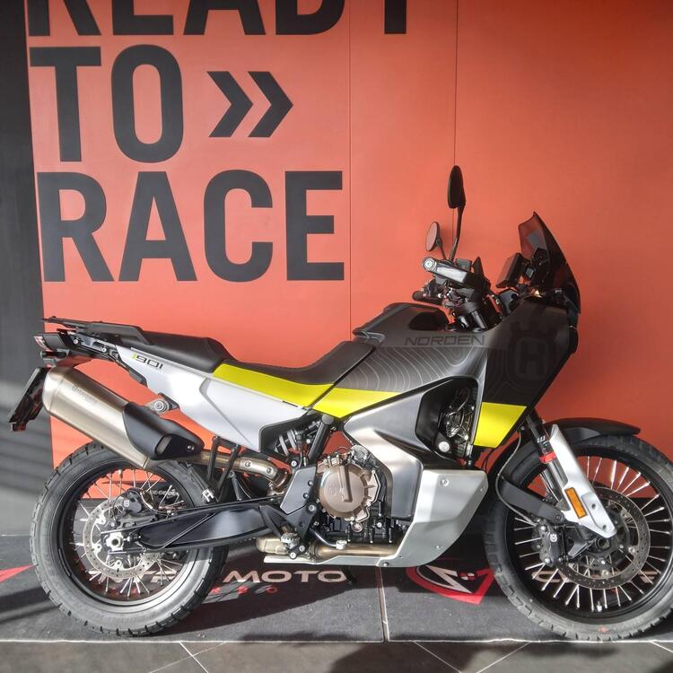 Husqvarna Norden 901 (2022 - 25)