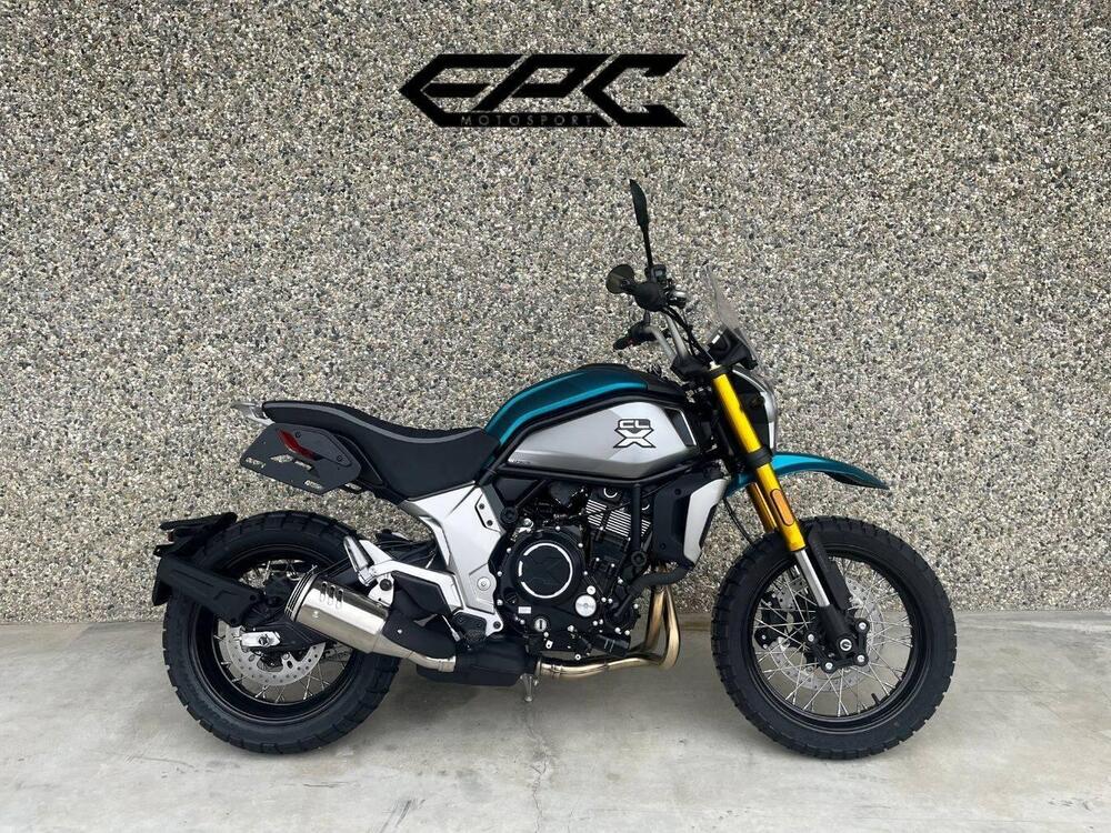 CFMOTO 700CL-X Adventure (2023 - 25)