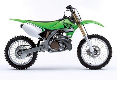 Kawasaki torna a produrre le moto da cross a 2 tempi