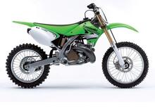 Kawasaki torna a produrre le moto da cross a 2 tempi