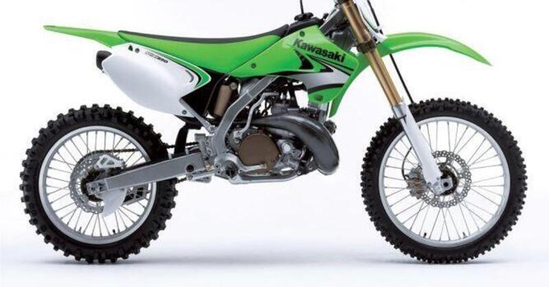 Kawasaki torna a produrre le moto da cross a 2 tempi