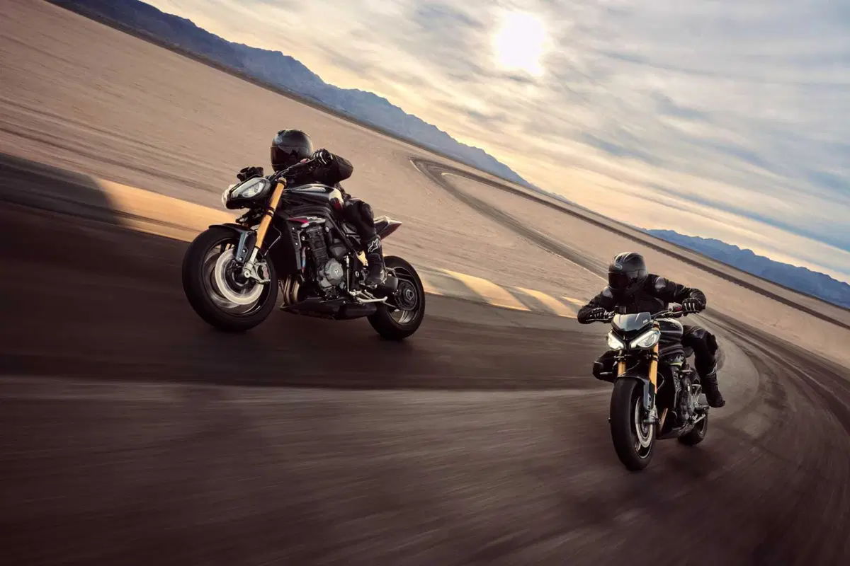 Triumph Speed Triple 1200 RS 2025: la più potente, tecnologica e affilata di sempre. Ecco come cambia [VIDEO e GALLERY] (28)