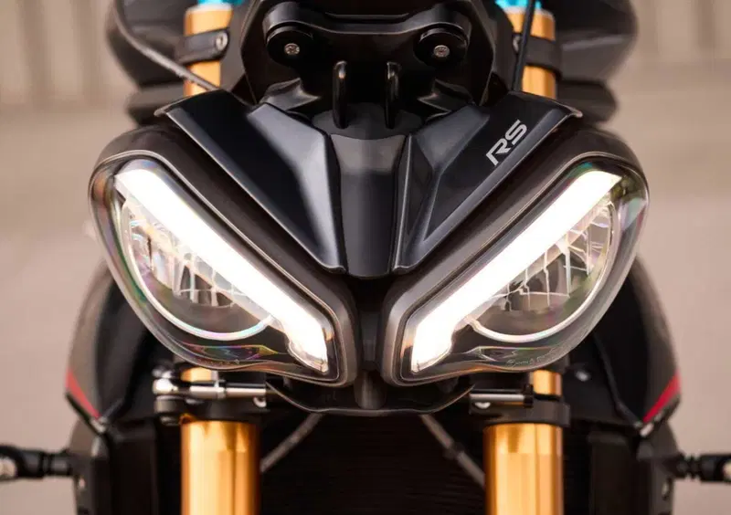Triumph Speed Triple 1200 Speed Triple 1200 RS (2025 - 26) (9)
