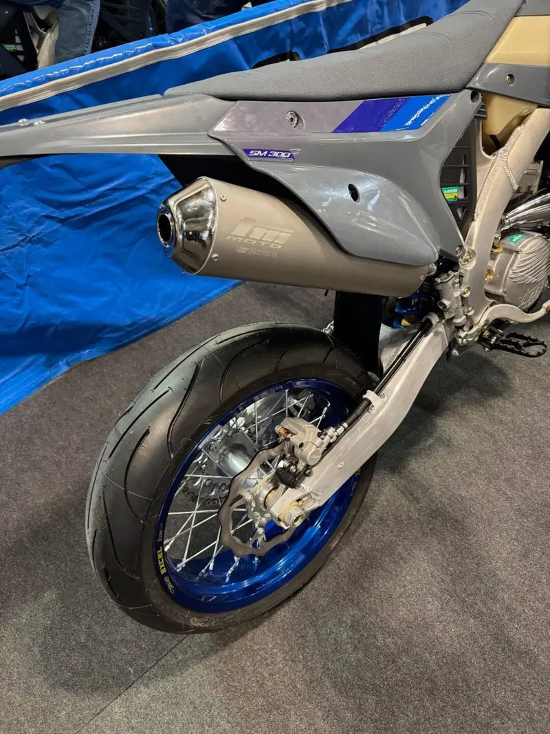 Tm Moto SMR 300 ES Fi 2T (2026) (4)