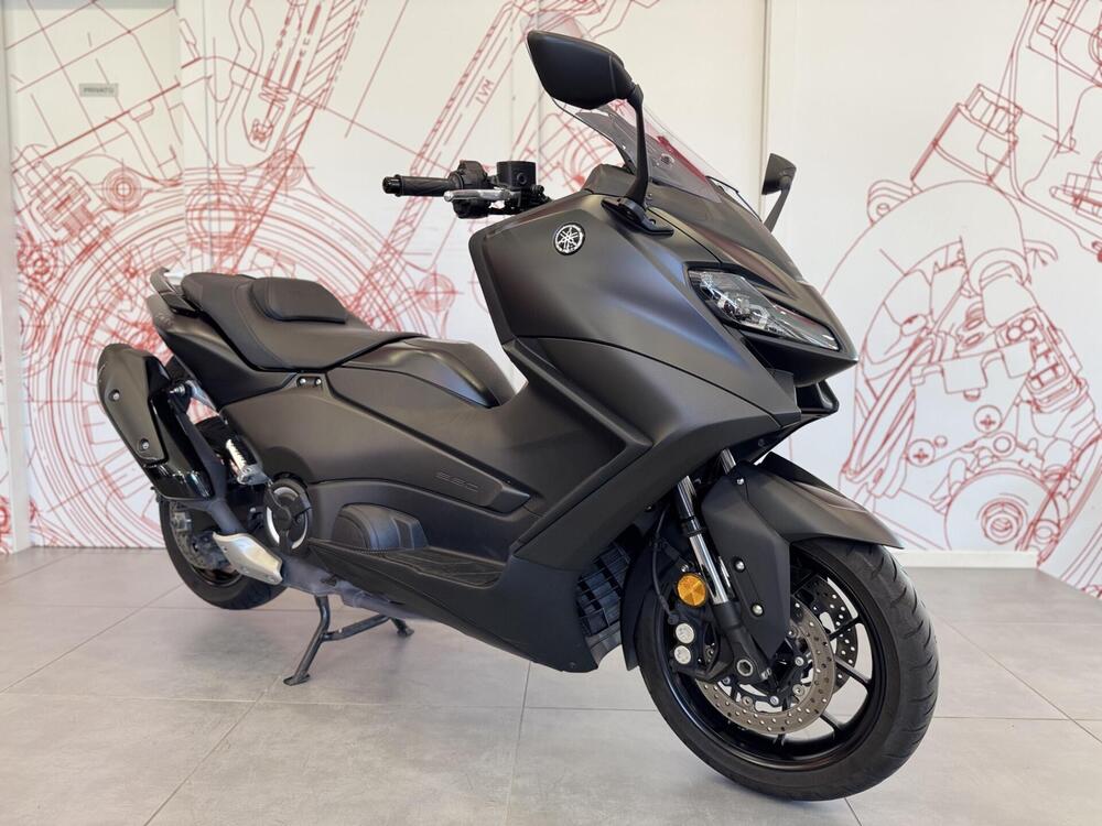 Yamaha T-Max 560 (2022 - 24) (2)