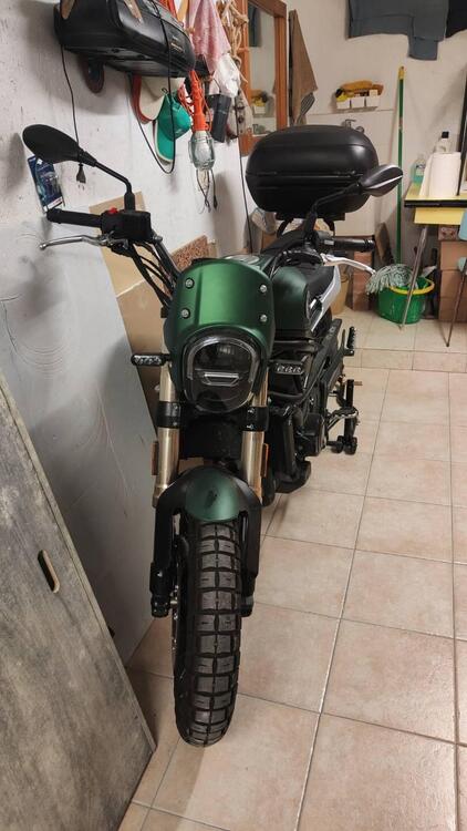 Benelli Leoncino 800 Trail (2022 - 25) (2)