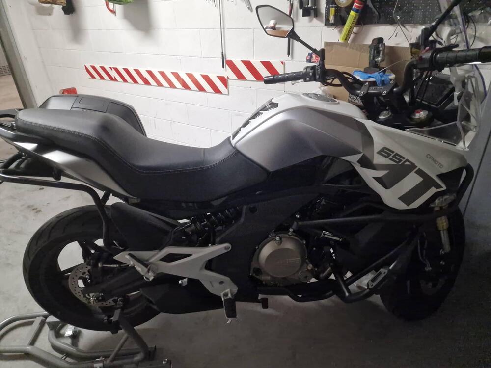 CFMOTO 650MT (2021 - 24) (2)