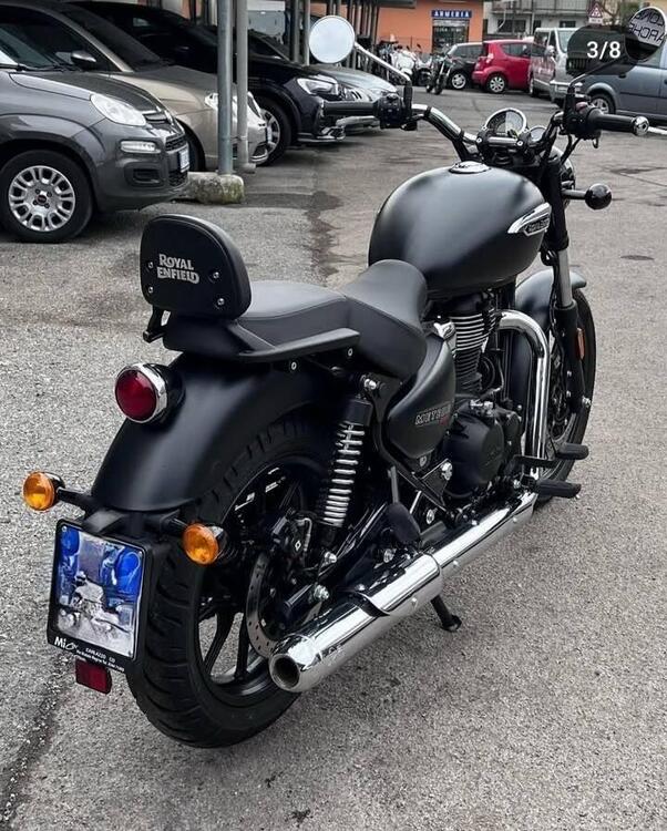 Royal Enfield Meteor 350 Stellar (2021 - 25) (3)