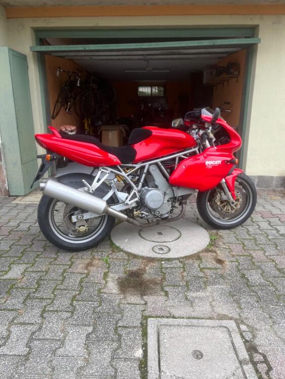 Ducati SuperSport 750 (1999 - 02) (4)