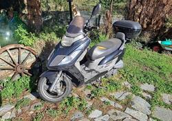 Kymco Dink 200i DD (2007 - 17) usata