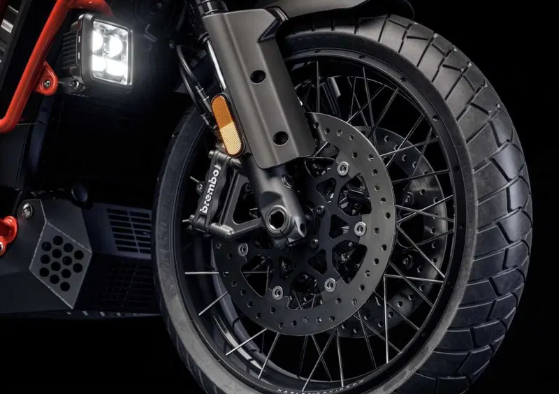 Harley-Davidson CVO - Custom Vehicle Operations CVO Pan America (2025 - 26) (5)