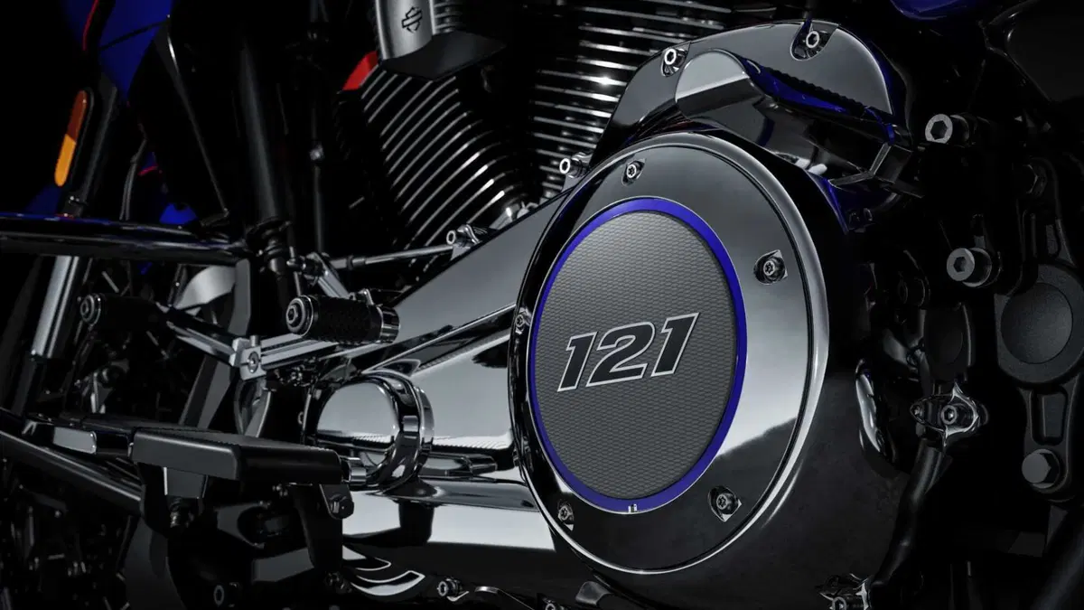 Harley-Davidson CVO - Custom Vehicle Operations CVO Road Glide (2025 - 26) (9)