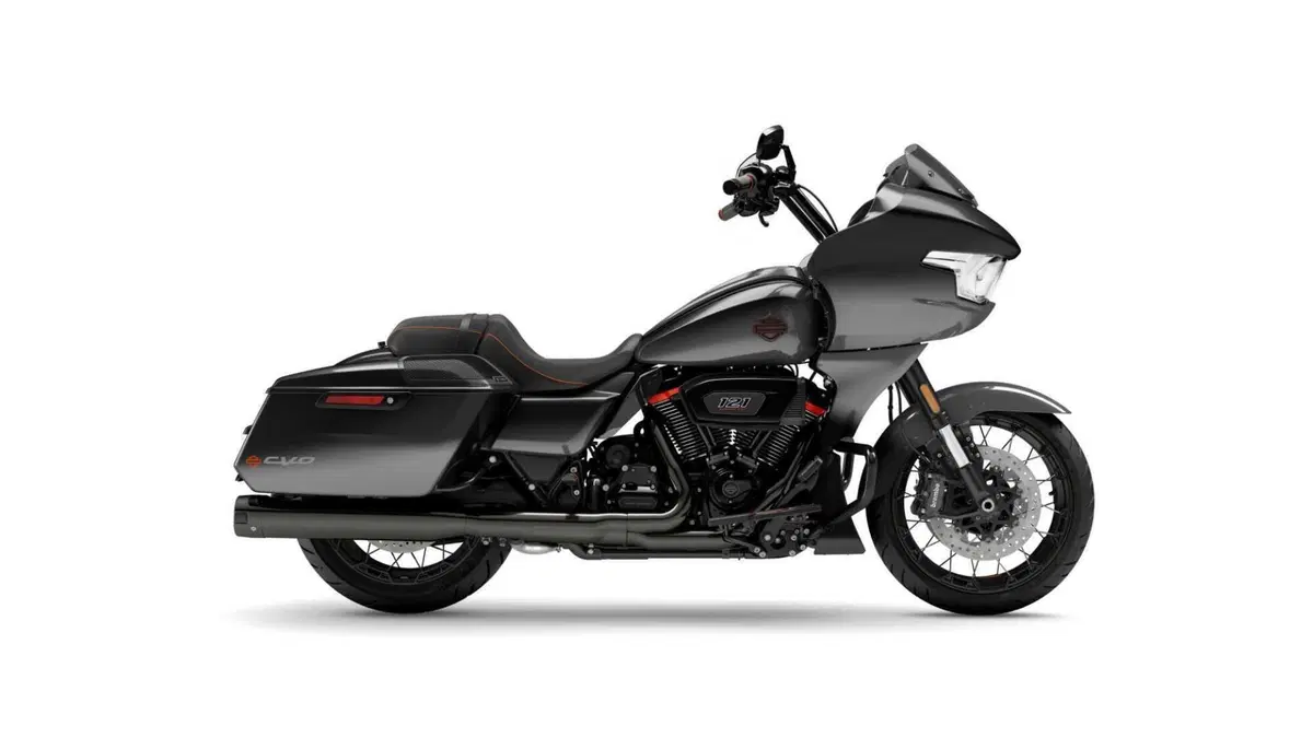 Harley-Davidson CVO - Custom Vehicle Operations CVO Road Glide (2025 - 26) (3)
