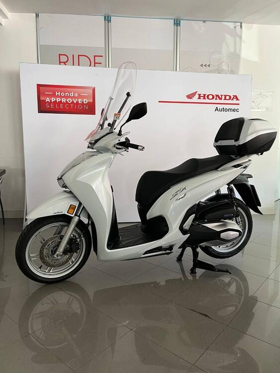 Honda SH 350 (2021 - 24) (2)