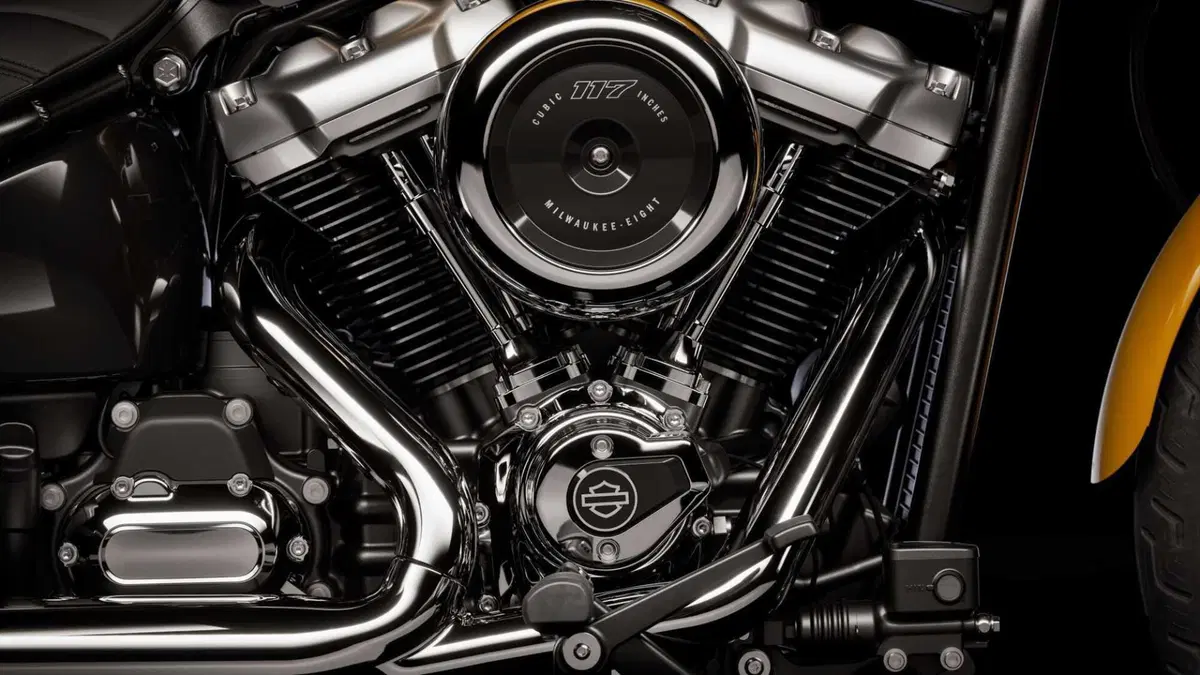 Harley-Davidson Softail-Cruiser Street Bob 117 (2025 - 26) (9)