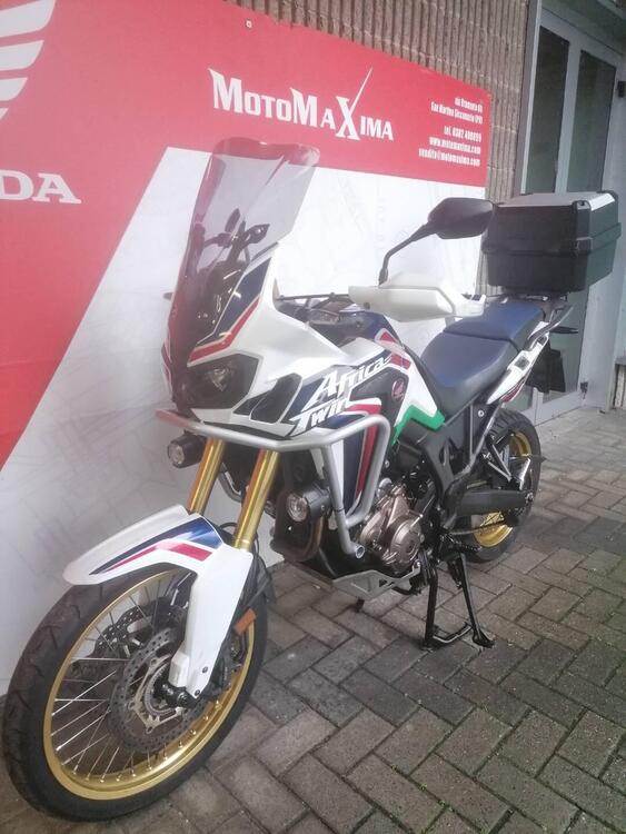 Honda Africa Twin CRF 1000L DCT ABS (2016 - 17) (2)