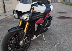 Triumph Speed Triple 1050 R ABS (2016 - 17) usata