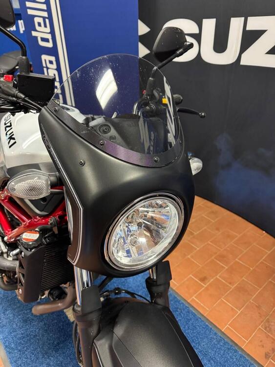 Suzuki SV650 (2021 - 25) (4)