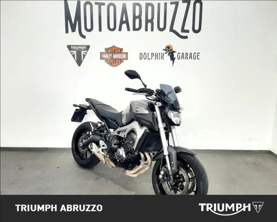 Yamaha MT-09 (2013 - 15) (2)