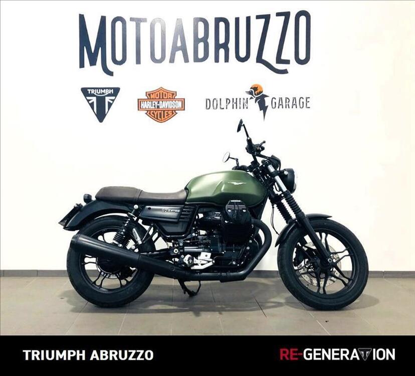 Moto Guzzi V7 III Stone (2017 - 20)