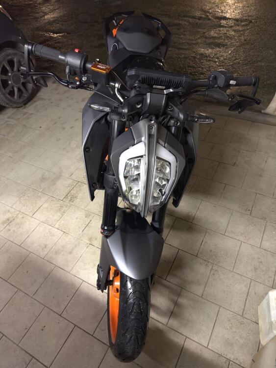 KTM 125 Duke (2021 - 23) (3)