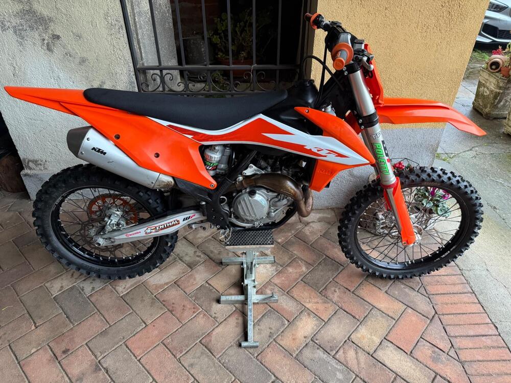 KTM 450 SX-F (2020) (2)