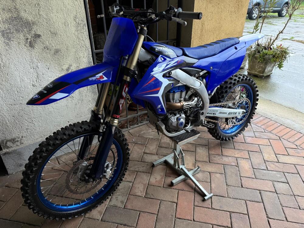 Yamaha YZ 450 F (2023) (2)