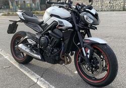 Triumph Street Triple 765 R (2023 - 25) usata