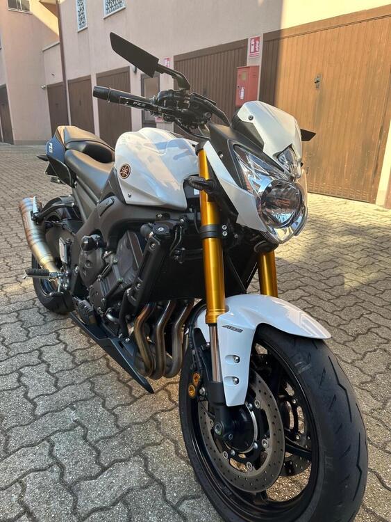 Yamaha FZ8 (2010 - 12) (3)