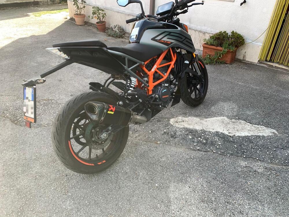 KTM 125 Duke (2021 - 23) (4)