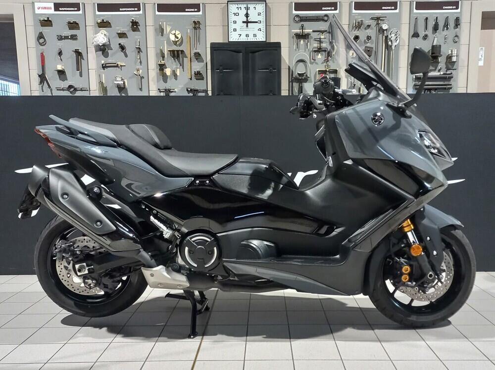 Yamaha T-Max 560 (2022 - 24)